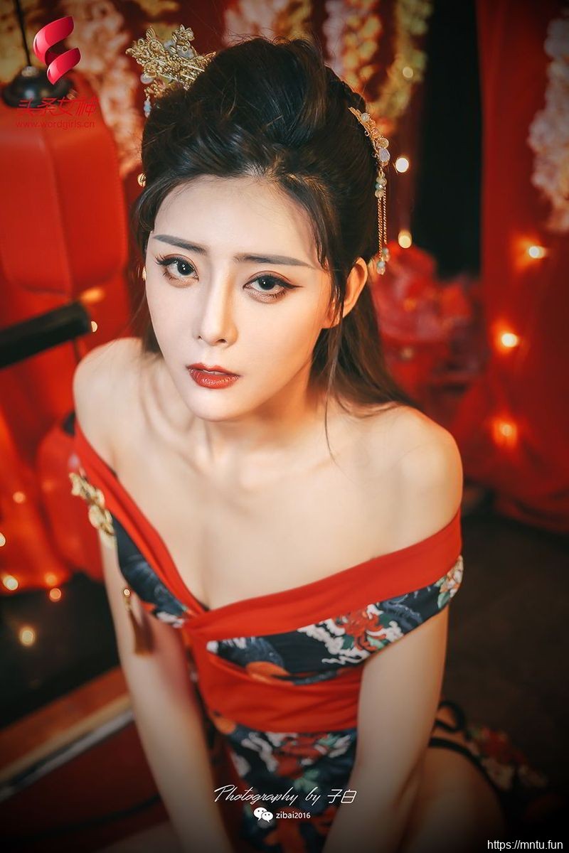 头条女神美女模女装cosplay特莫小希和服装扮修长美腿COS花魁写真