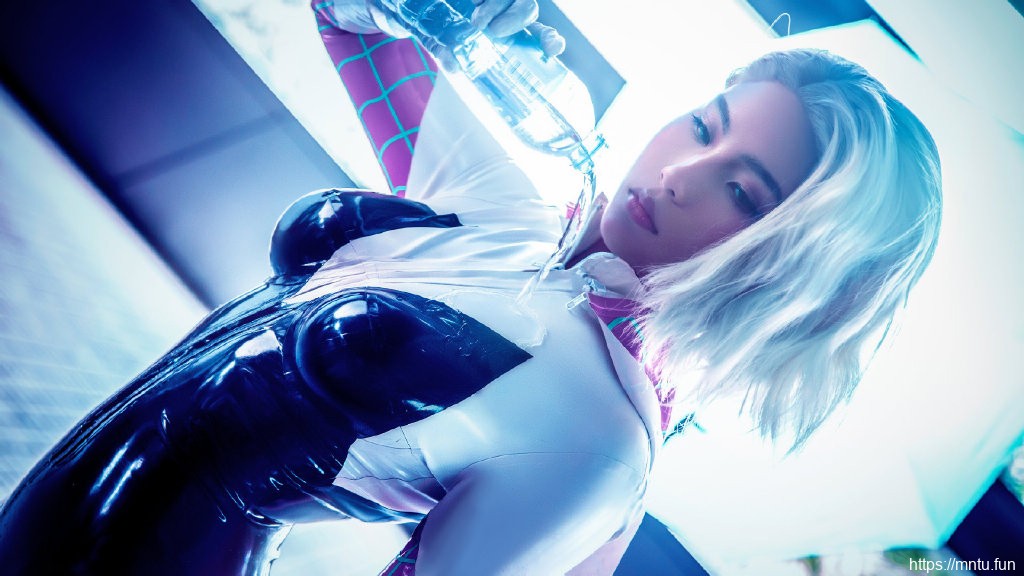 性感曼妙美女紧身衣cosplay写真图片