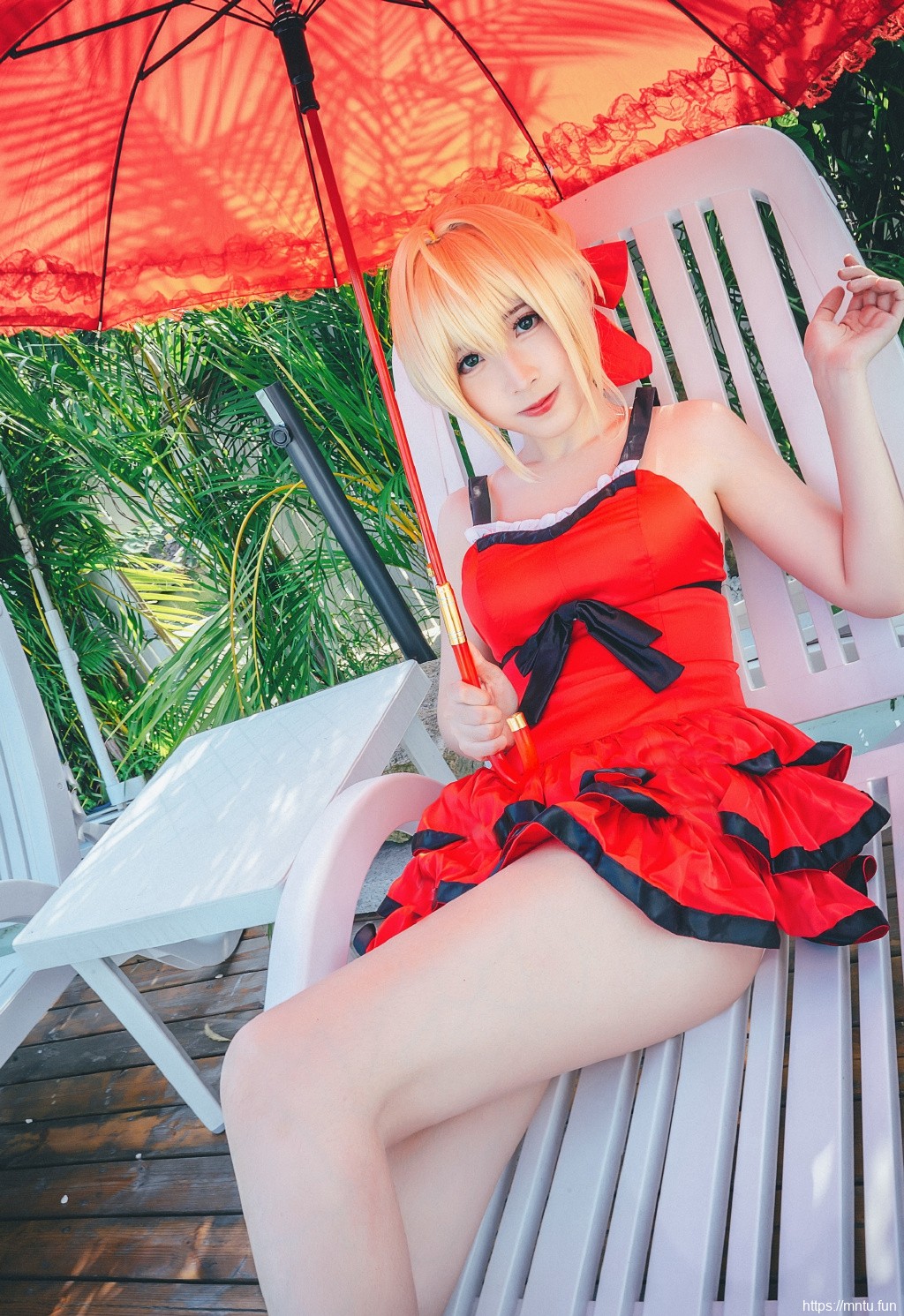 长腿美女性感惹火cosplay写真图片