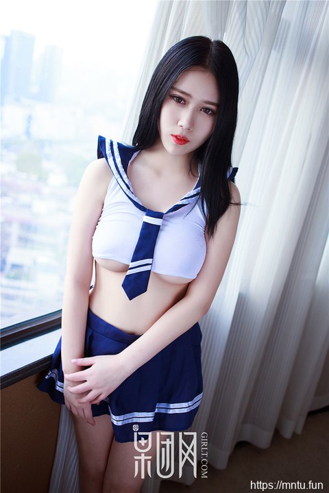 Girlt果团人像摄影写真 先生制服美女白雪白嫩美乳人体私拍图片