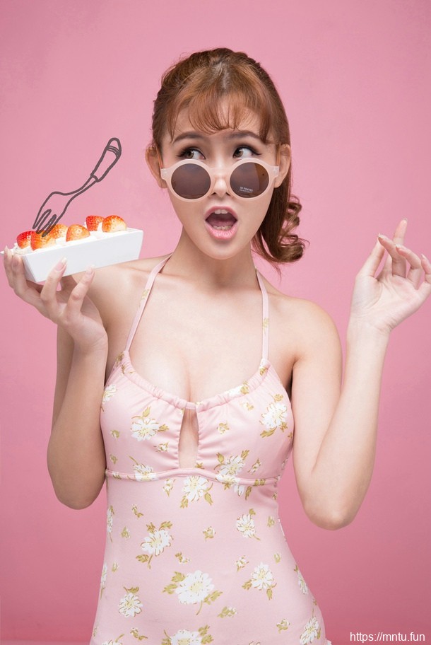 最可爱的女人性感翘臀诱惑个性写真图