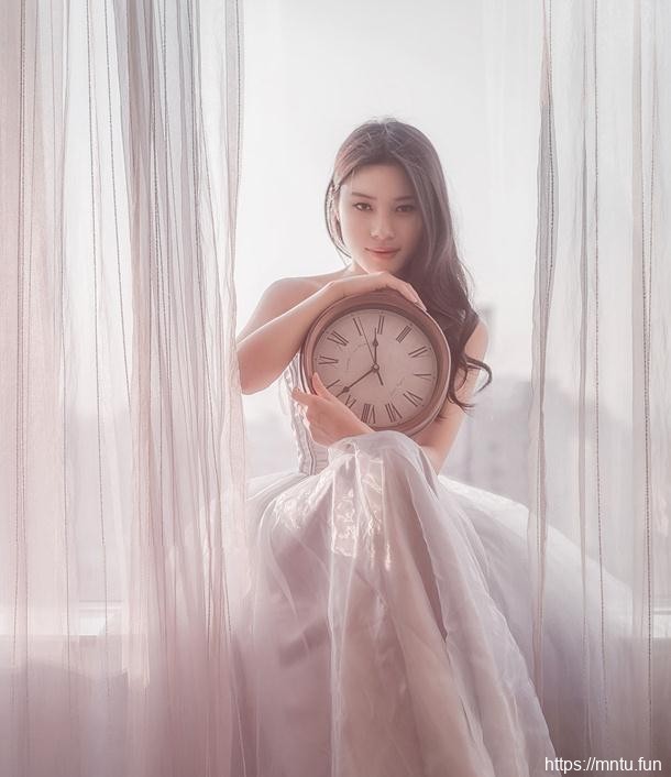 养眼MM马冰玉清纯美女艺术写真