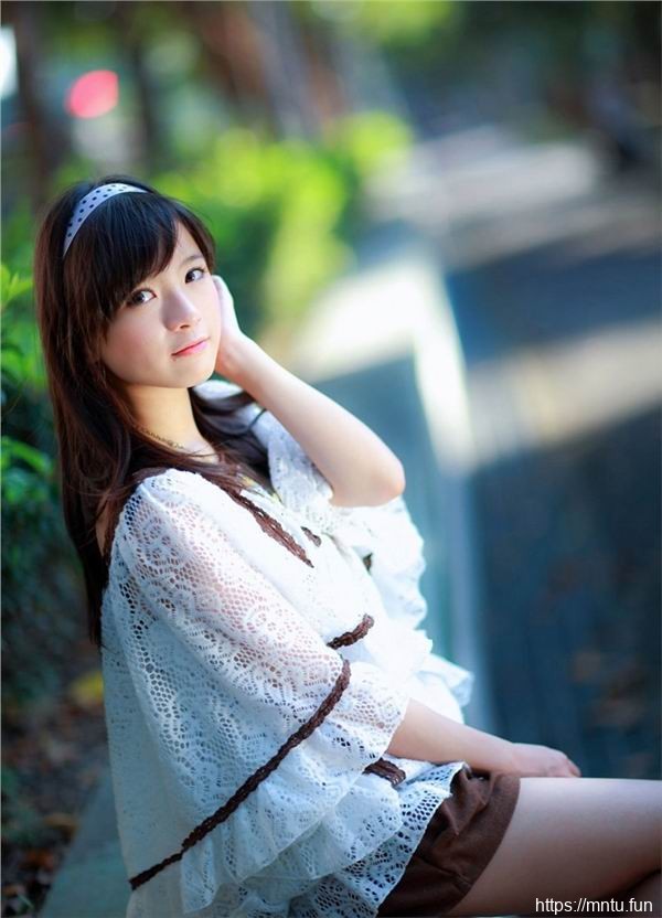 氧气美女清纯写真养眼街拍照