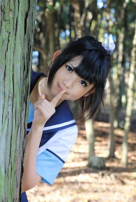 日本清纯少女萝莉学生制服可爱卖萌