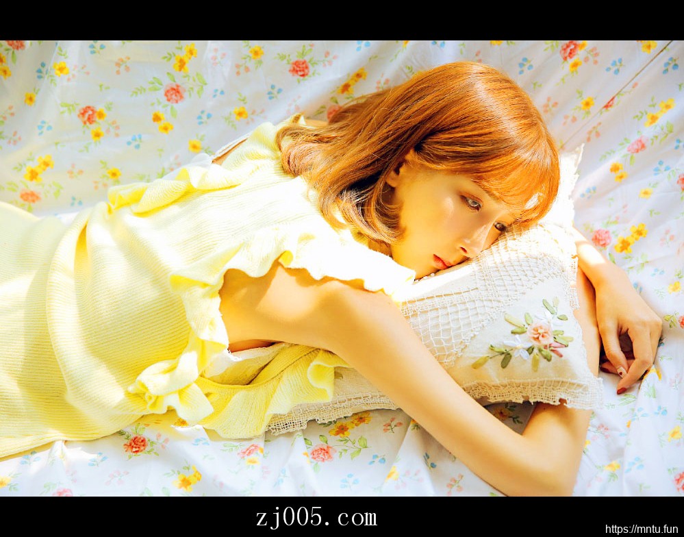 元气甜美少女丝袜美腿写真妹子图