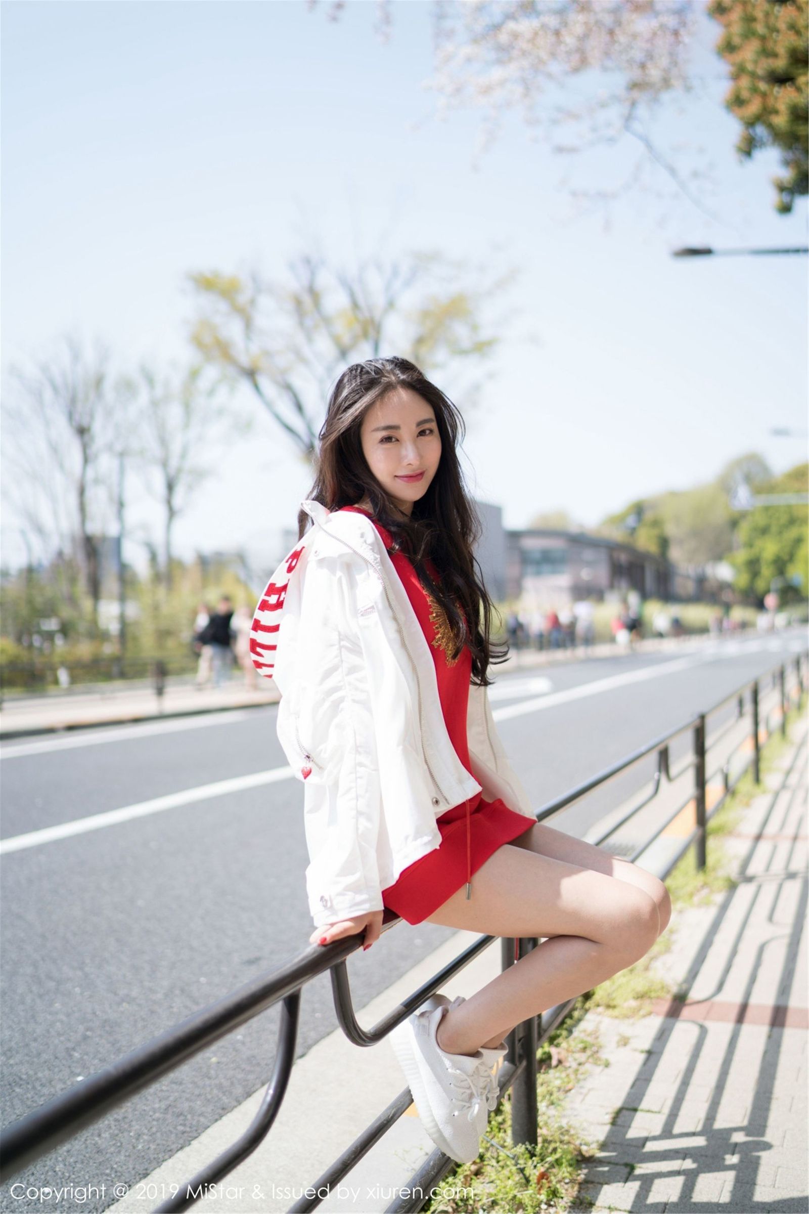 [MiStar魅妍社] Vol.280 性感御姐@穆菲菲日本旅拍[40P]