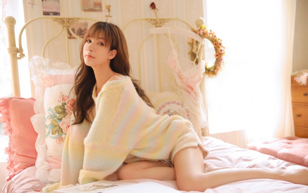 和服美女眼神魅惑撩人养眼古风摄影