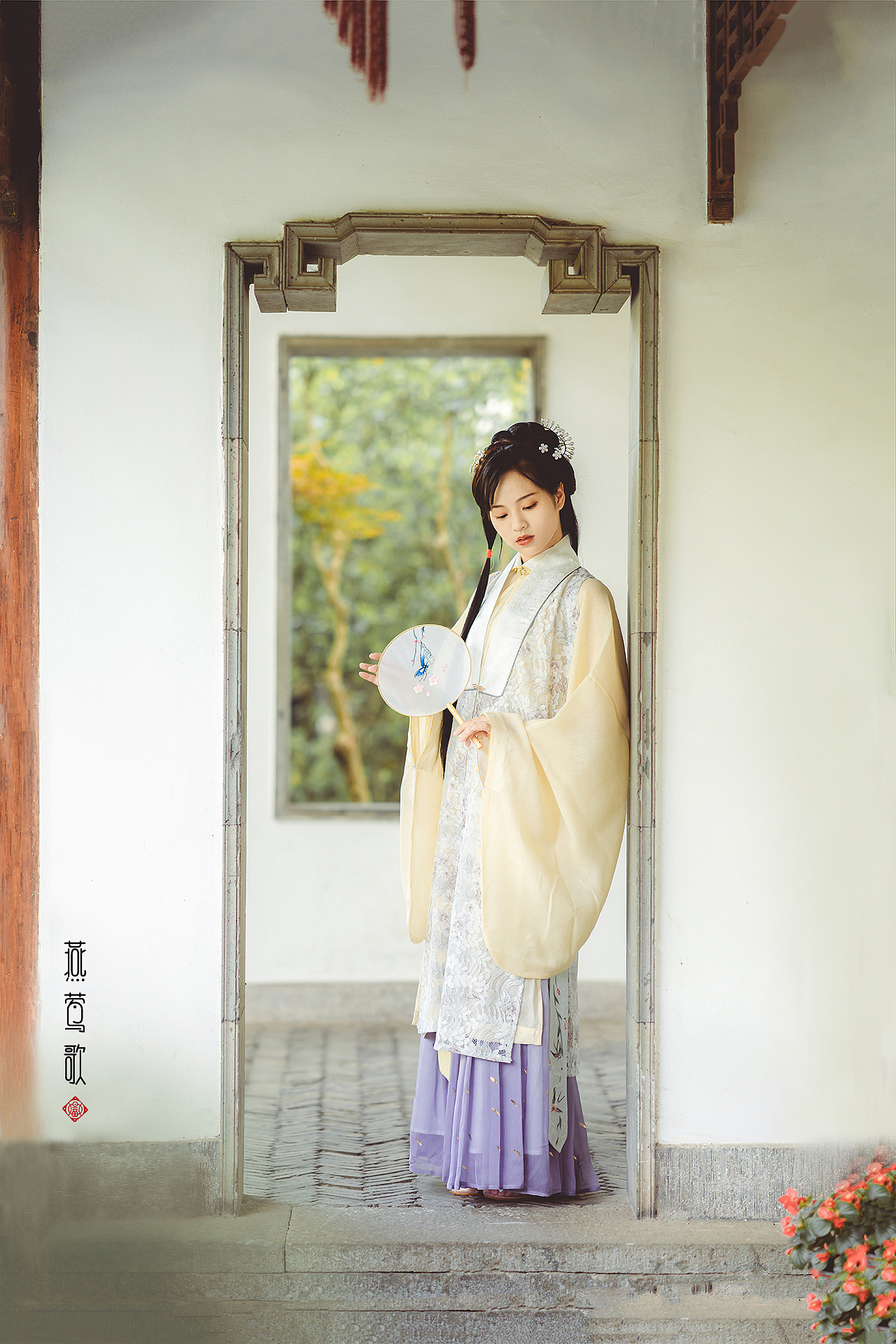 温婉端庄古装美女唯美图片