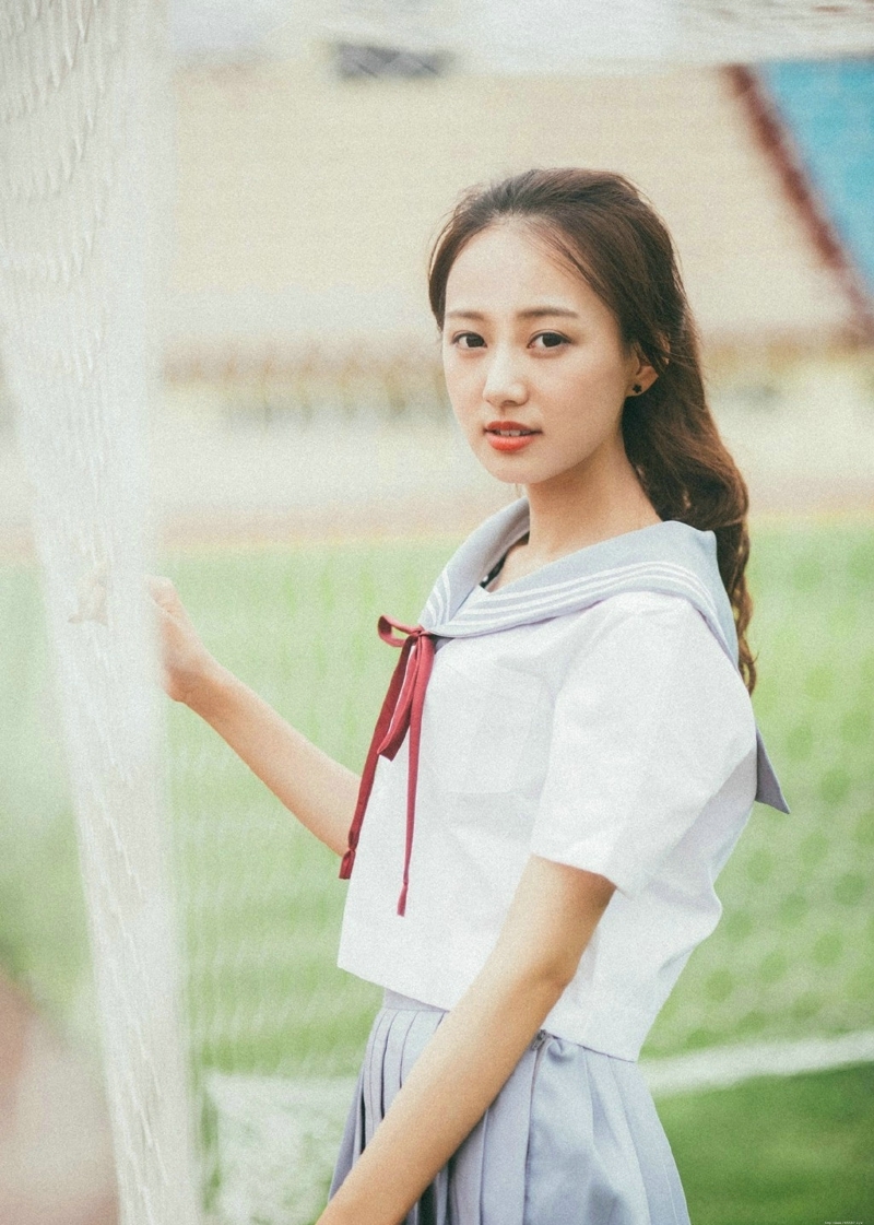 校园学生妹子马尾清纯笑容明媚