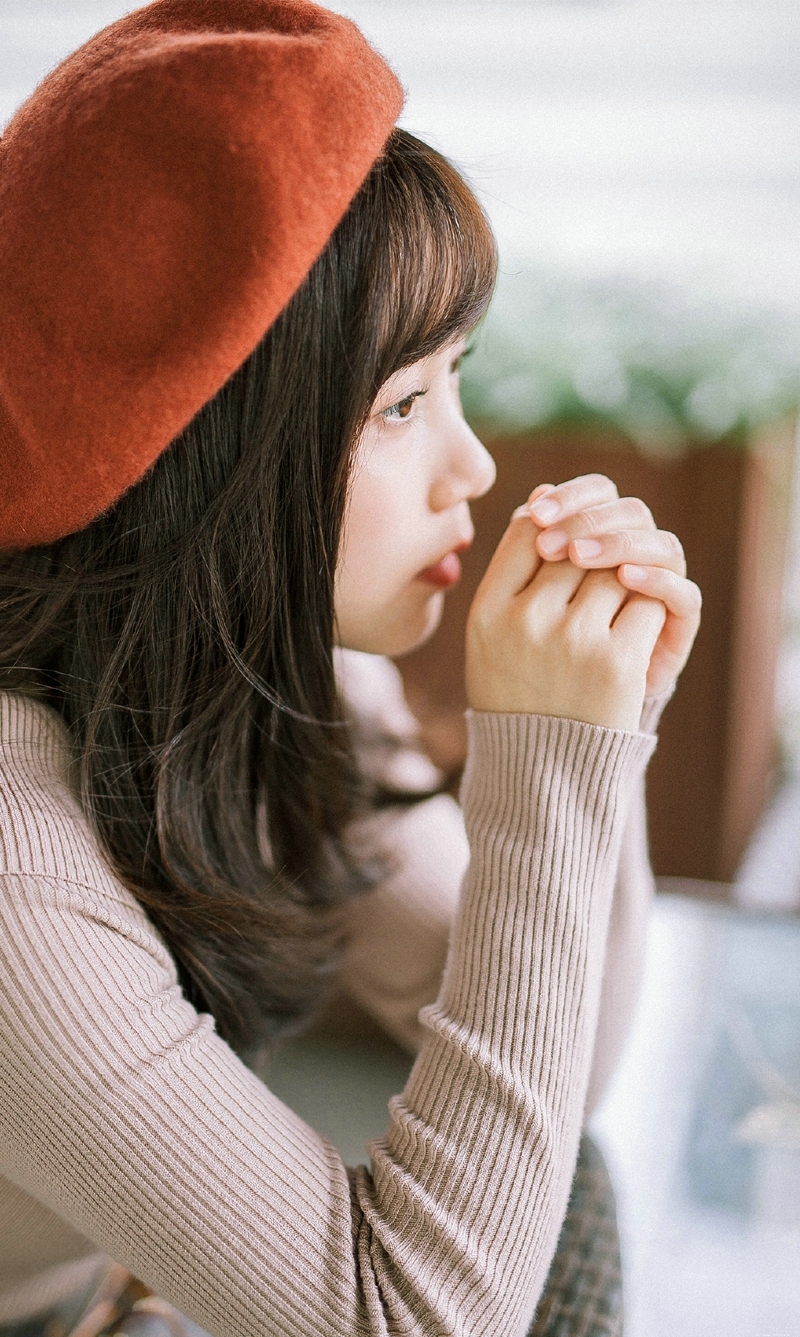 街头韩系美女精致美丽大眼迷人