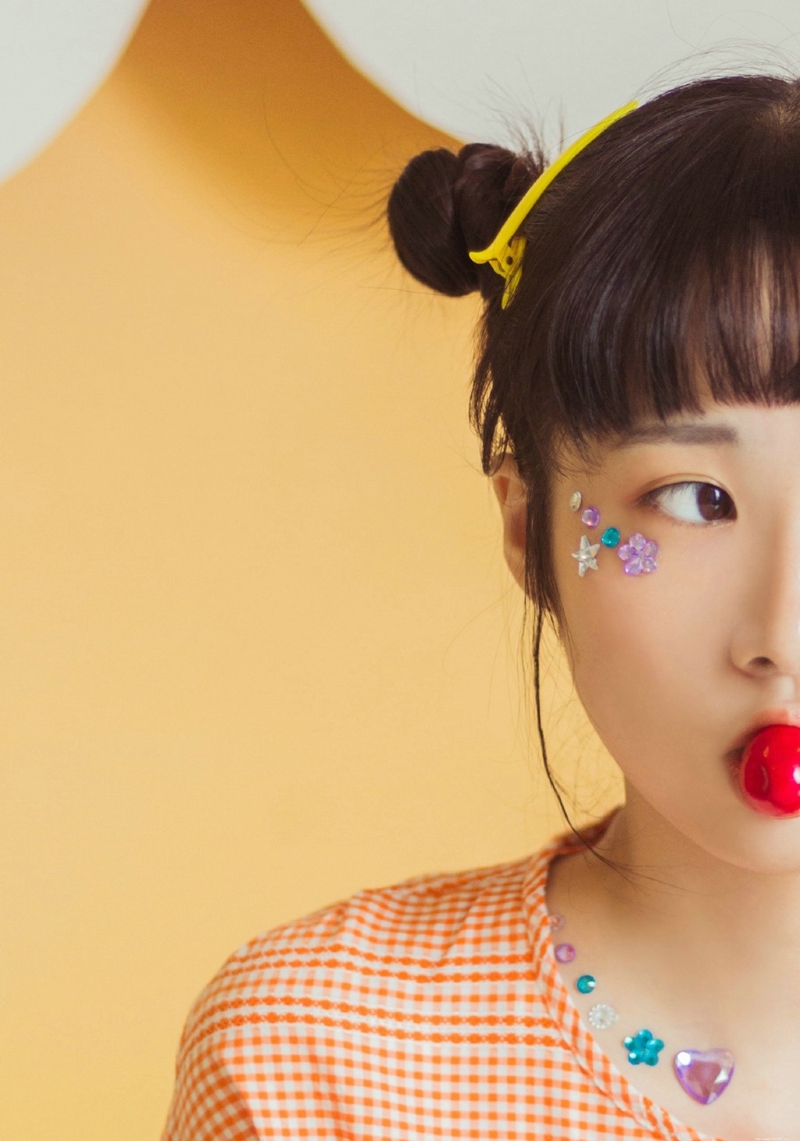 可爱妹子色彩斑斓靓丽俏皮活泼写真