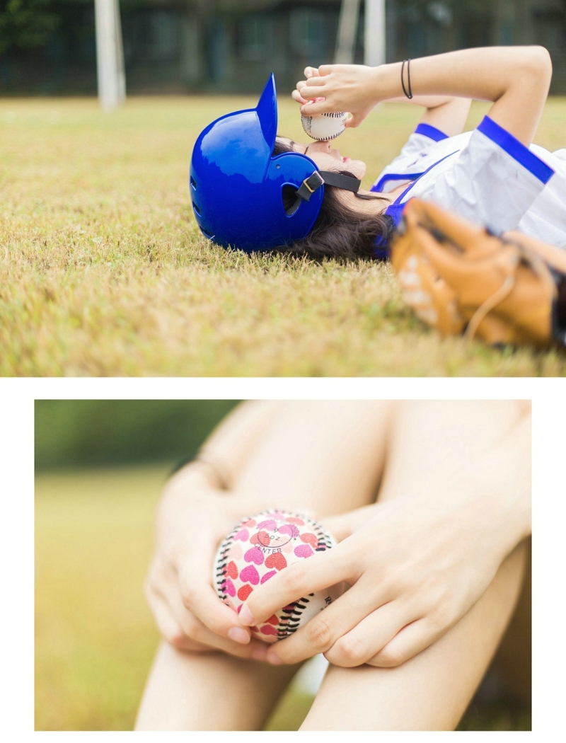 阳光靓丽棒球头盔少女可爱灿烂笑容