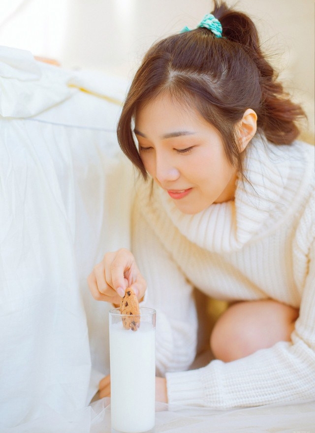 非主流阳光少女明媚娇艳可人私拍