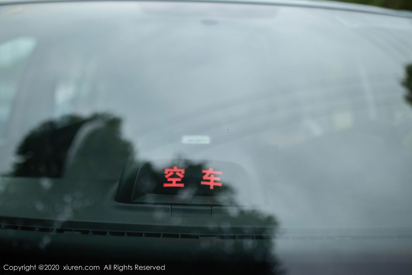 [XIUREN秀人网] 性感女神陈小喵丰腴有致熟女气息三亚旅拍 No.2322