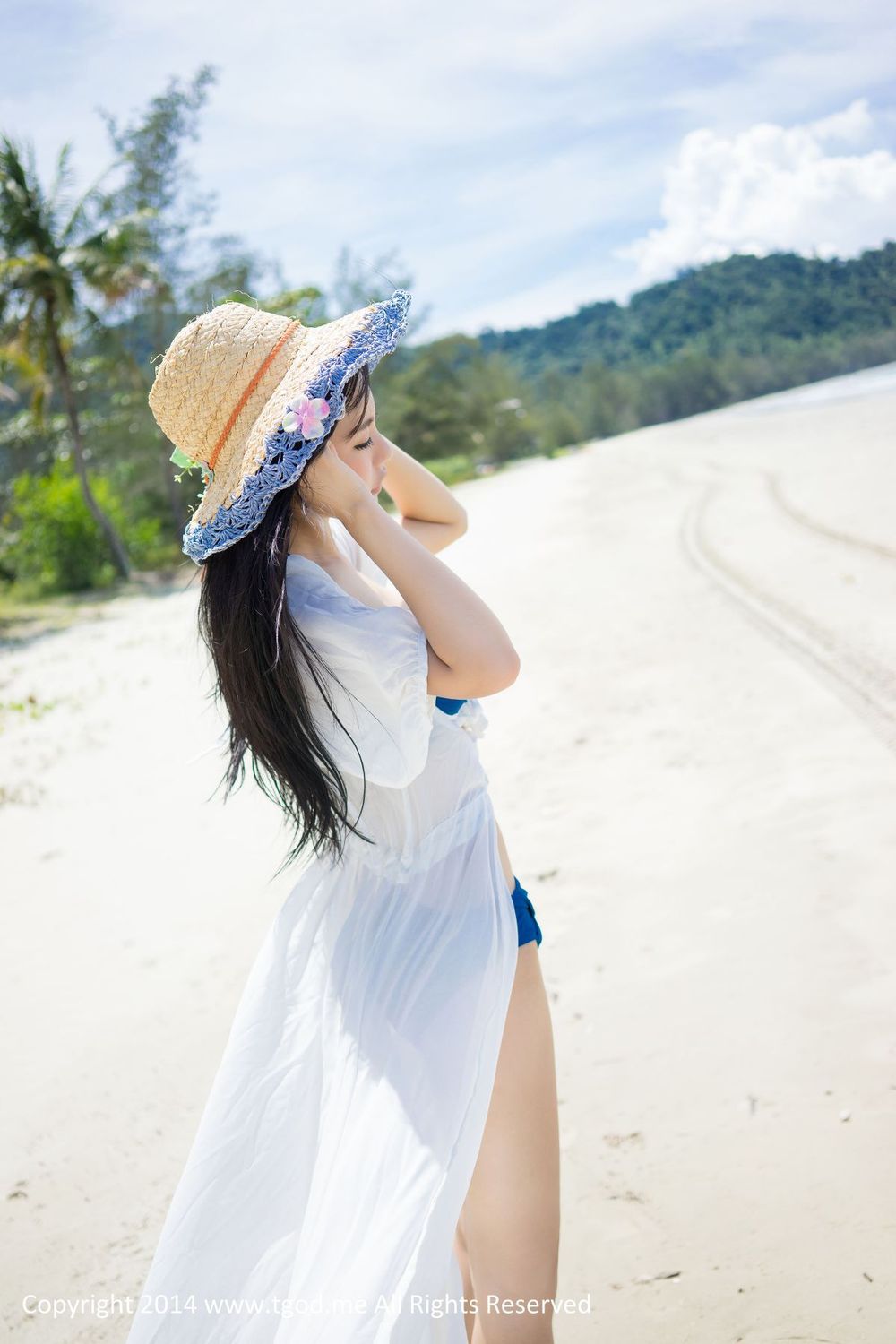 [TGOD推女神] 美女模特绮里嘉Ula – 沙滩仙子比基尼唯美写真