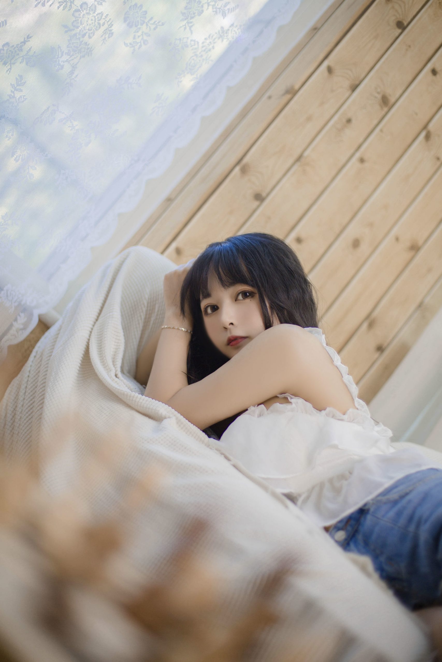 [美女Coser] 黑猫猫OvO 《客厅》