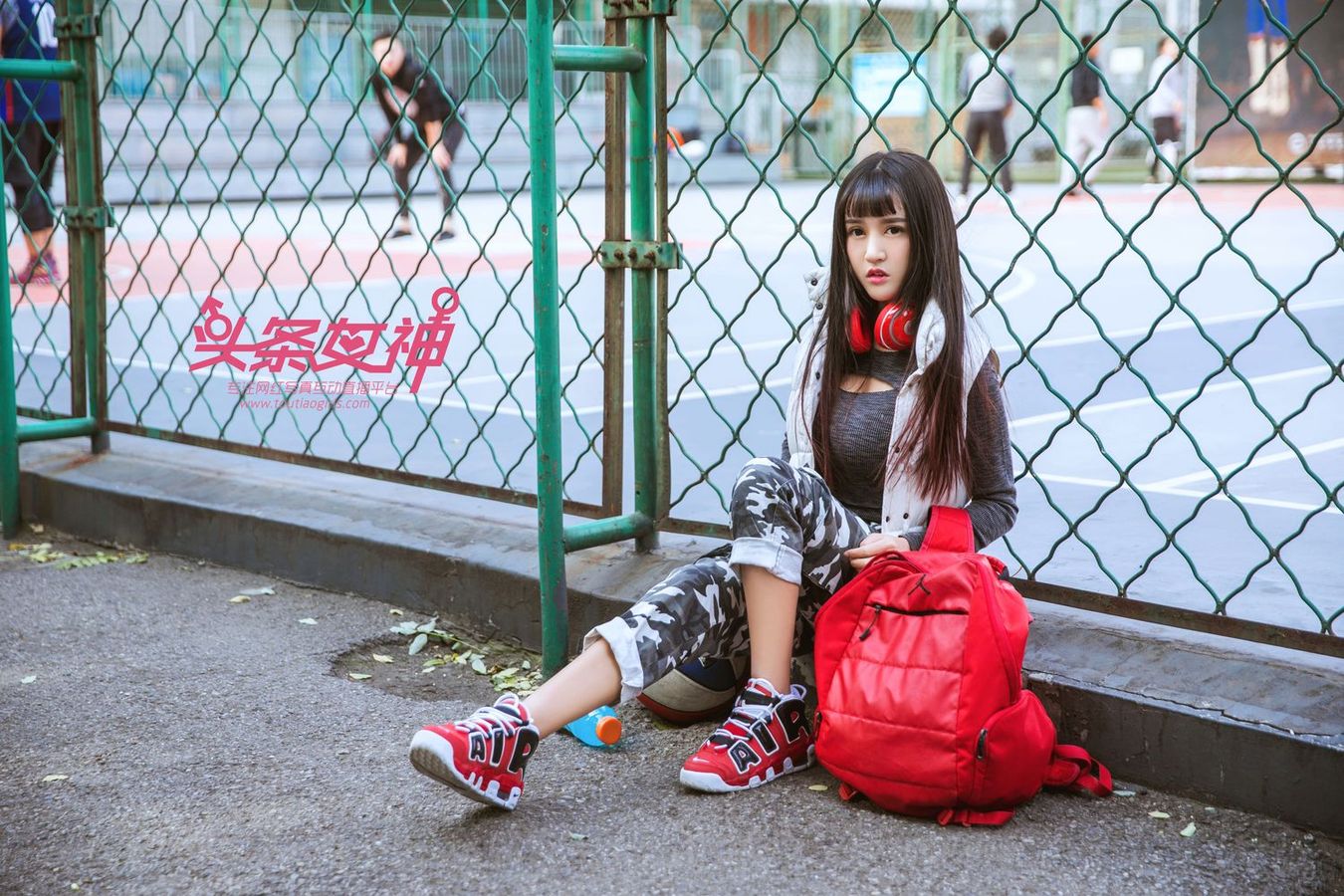 [Toutiao头条女神] 美女模特大晗 – 你的篮球宝贝女友主题写真