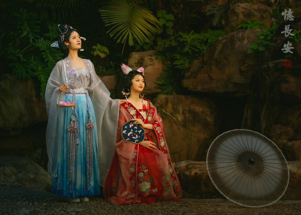 古装美女姐妹花个人写真艺术照